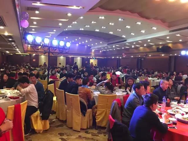 今朝装饰年会 今朝装饰年会
